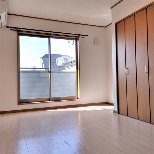 居室・リビング　洋室7帖のお部屋です。