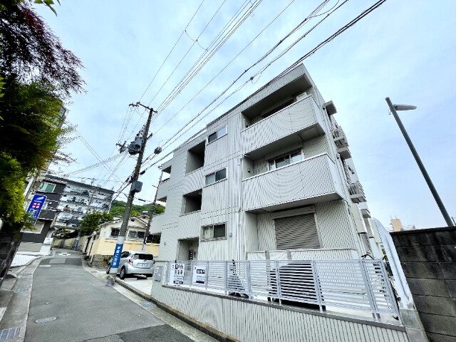 SHINKOBE COLNの外観写真