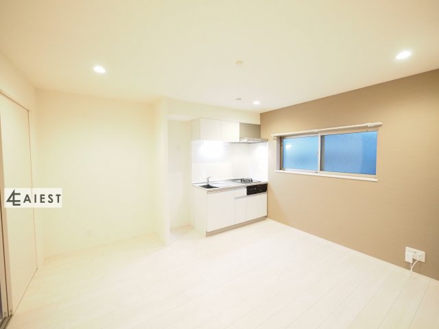 居室・リビング　☆ホワイト基調のきれいなお部屋☆　※同一仕様写真