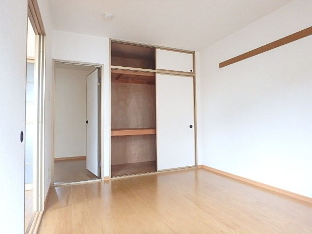 収納　図面と現状に相違がある場合には現状を優先