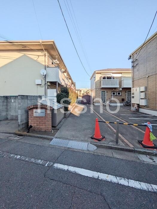 エントランス　建物入口