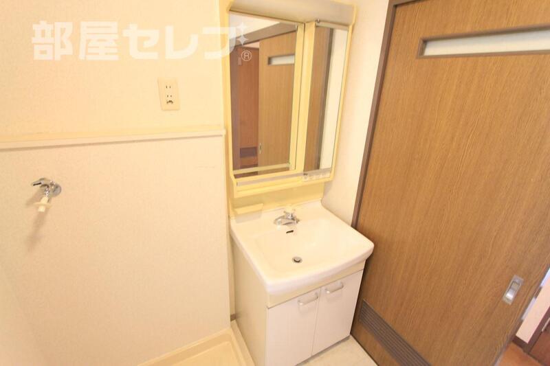 洗面設備　同じ間取りの部屋あり