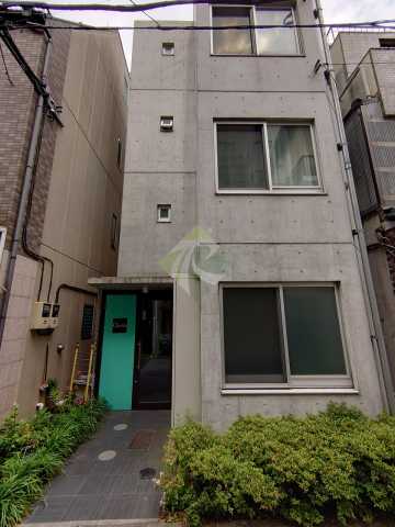 建物外観　CHERIE