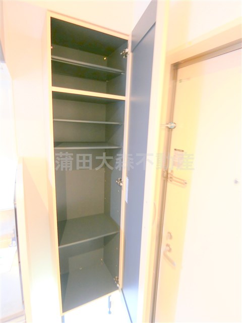 その他設備　玄関収納
