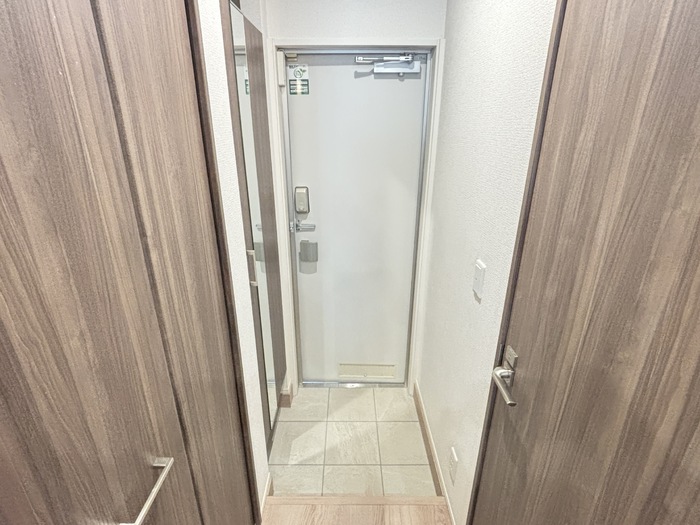 セレスティア西寺尾 1の玄関写真