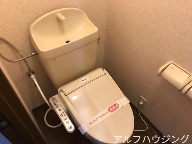 トイレ　トイレ