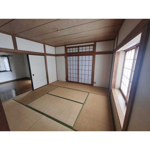 鷺沼台3丁目戸建ての居間写真