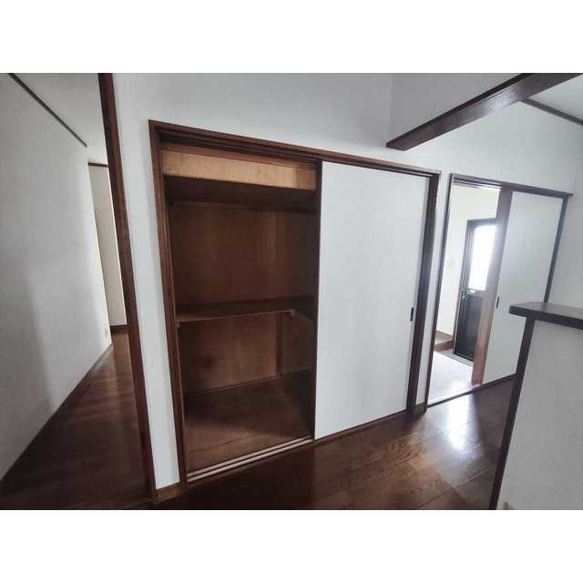 鷺沼台3丁目戸建ての内装写真