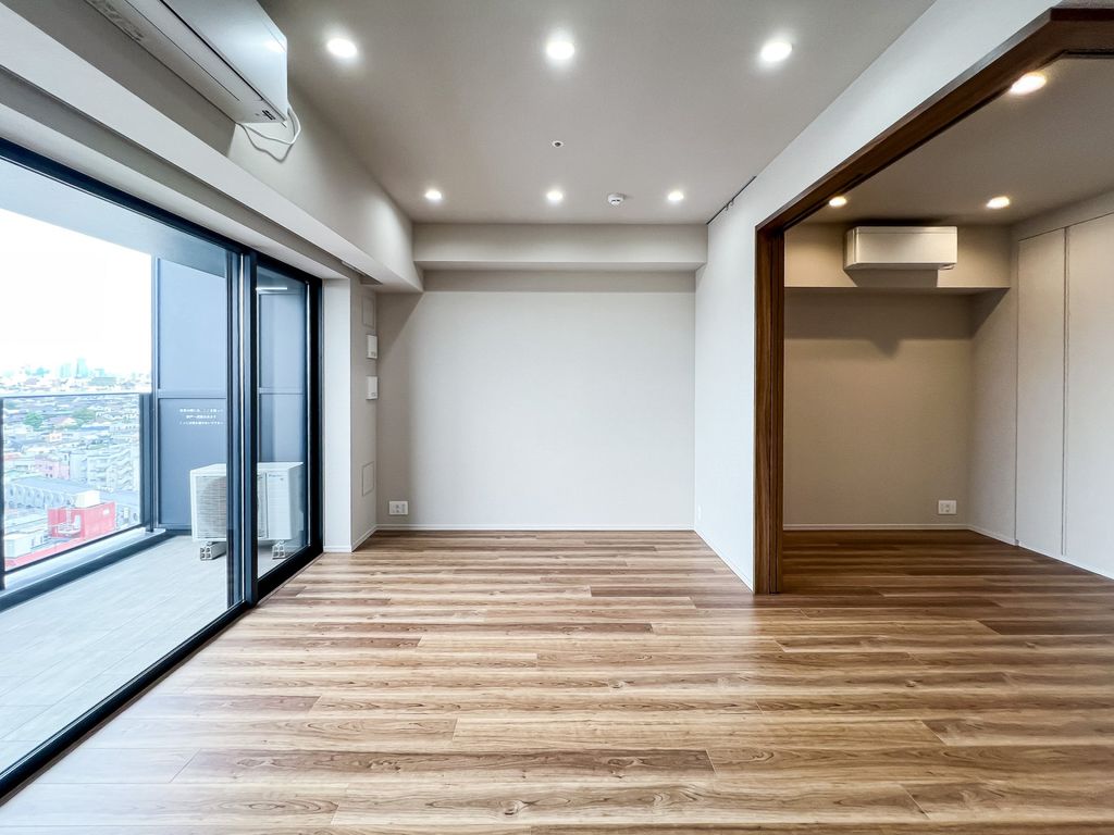 居室・リビング　同タイプ別部屋の写真です。