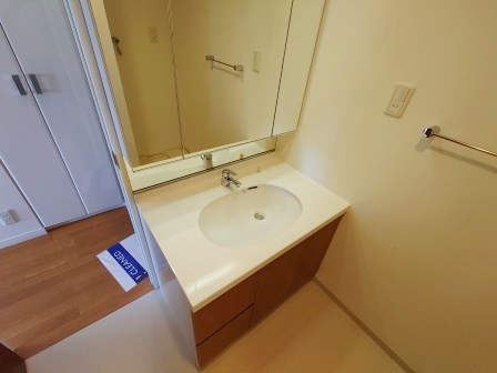 洗面設備　※別部屋写真