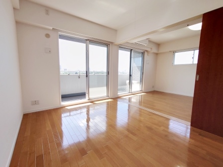 居室・リビング　※別部屋写真