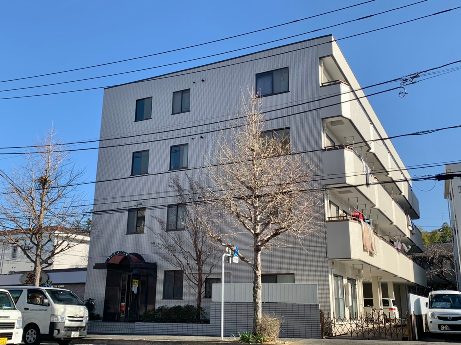 建物外観　外壁塗装済みで物件内外綺麗です♪