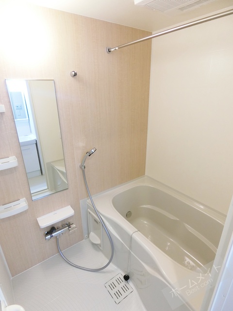 バス・シャワールーム　同施工会社の同仕様写真です。