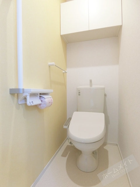 トイレ　同施工会社の同仕様写真です。