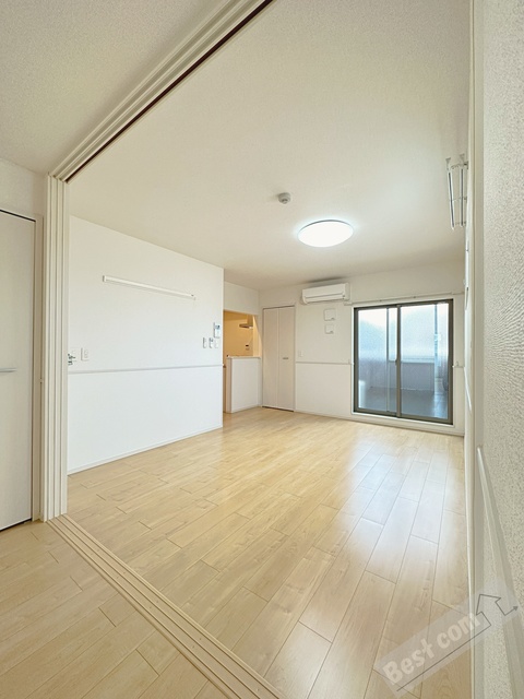 収納　同施工会社の同仕様写真です。