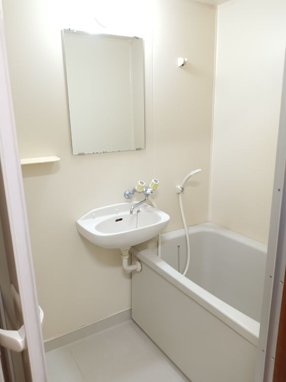 バス・シャワールーム　浴室