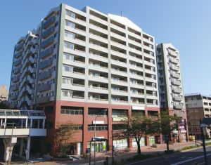 ザ・レジデンス本牧　横浜ベイサイドの建物外観