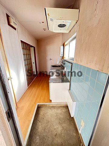 玄関　収納もある玄関です