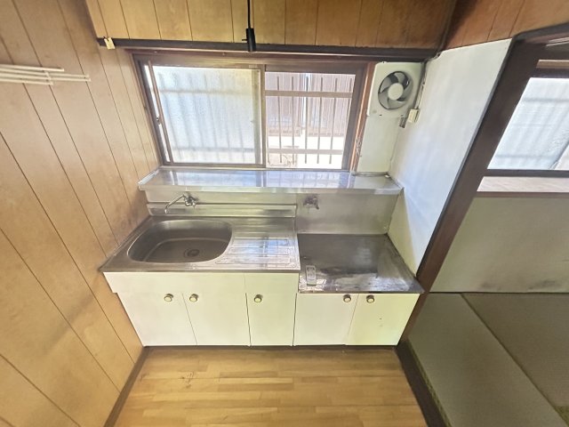 下白川町1丁目貸家のキッチン写真