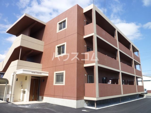 四日市市広永町のマンションの建物外観