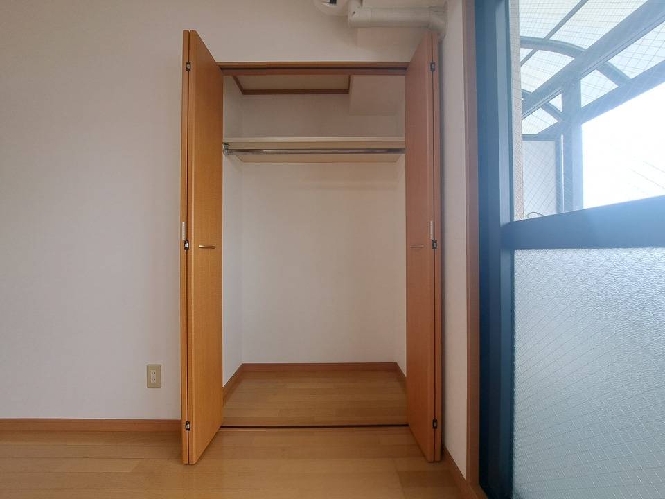 収納　クローゼット