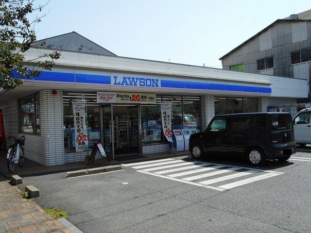 コンビニ　ローソン田崎市場通店（コンビニ）まで600m