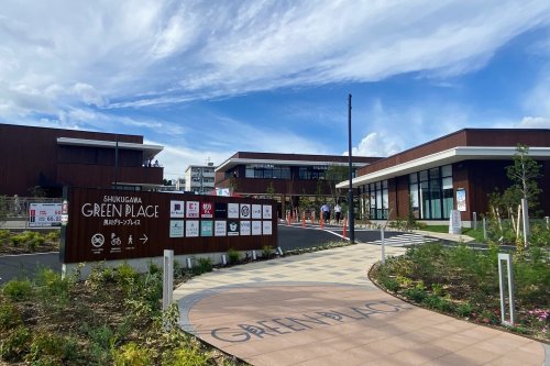 ショッピングセンター　夙川グリーンプレイス（ショッピングセンター）まで150m