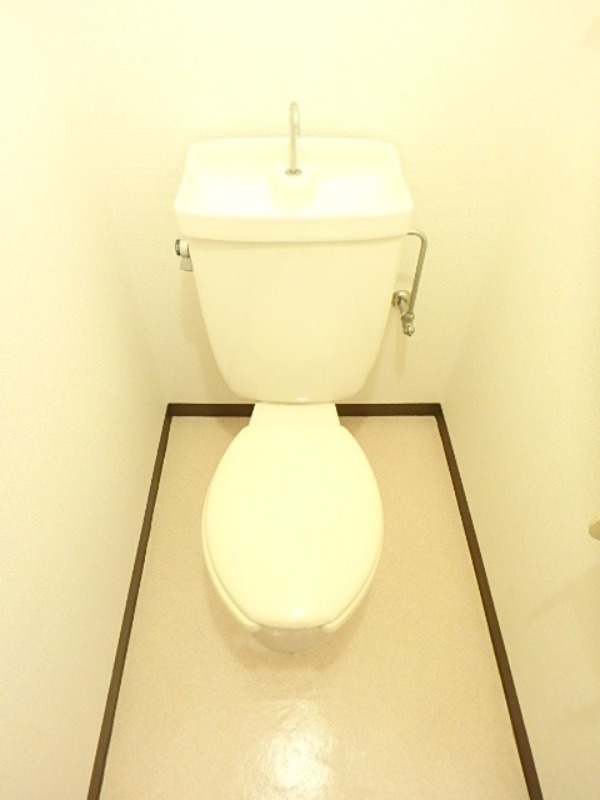 トイレ　図面と現状に相違がある場合には現状を優先