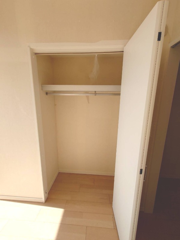 収納　洋室のクローゼット