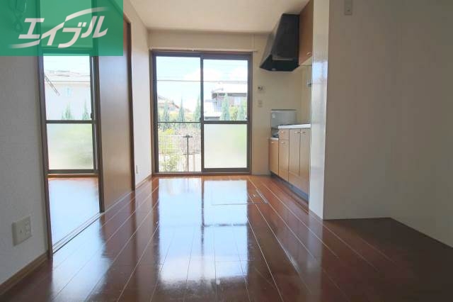 居室・リビング　リビング