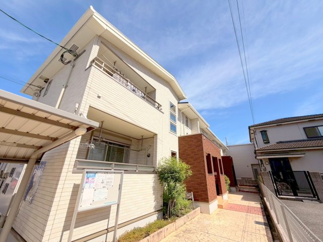 建物外観　綺麗な外観の素敵なお部屋があなたを待っています。