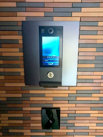 セキュリティ　タッチキーのモニター付オートロックセキュリティ