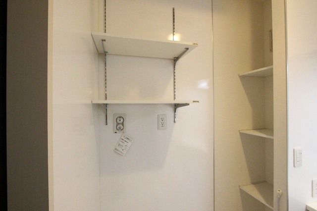 洗面設備　洗面収納