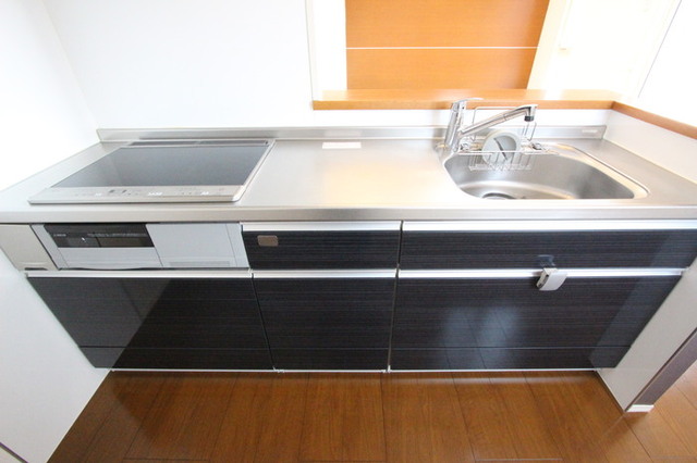 キッチン　ＩＨコンロ付き対面キッチン