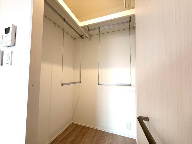 収納　ウォークインクローク♪