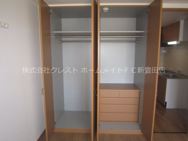 収納　クローゼット