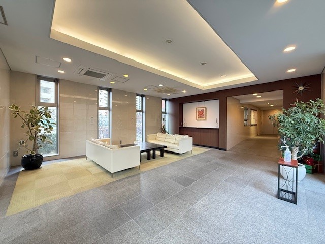 ロビー　３階エントランスロビー