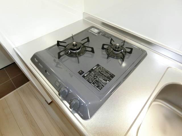 キッチン　ビルトイン２口ガスコンロ