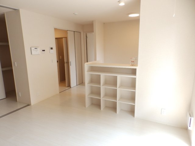 居室・リビング　リビング