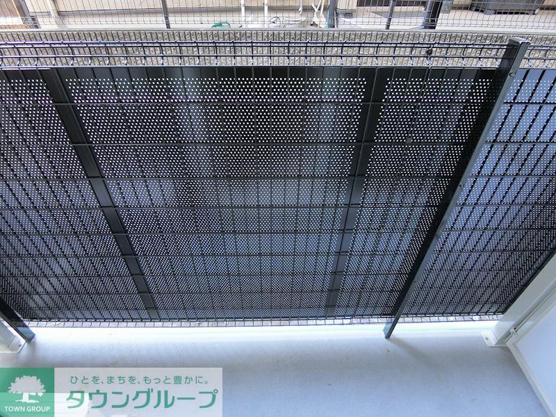 バルコニー　1階はテラスつき