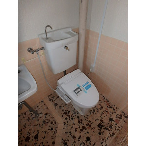 トイレ　コンパクトで使いやすいトイレです