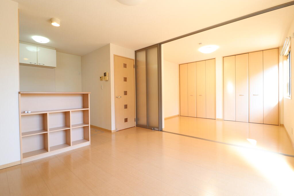 居室・リビング　リビングダイニングです☆