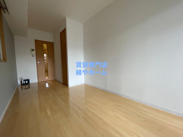 その他部屋・スペース　落ち着いて過ごせるお部屋なので、寝室にいかがでしょうか