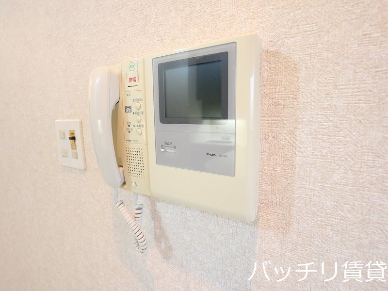 セキュリティ　別号室写真のため、現況を優先致します。
