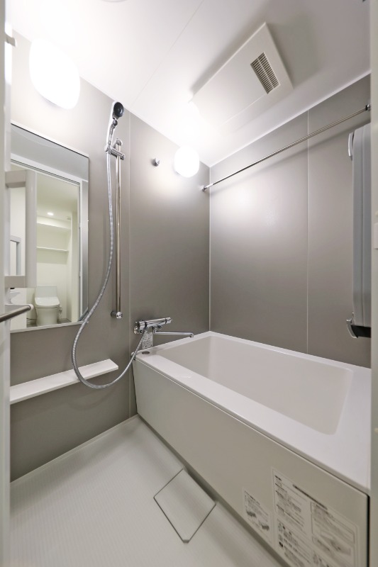 バス・シャワールーム　バスルーム