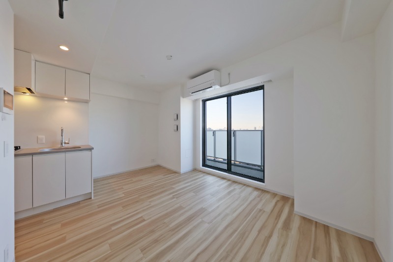 居室・リビング　１１．１帖フローリング