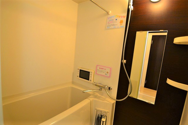 バス・シャワールーム　※写真はモデルルームです。室内は現状を優先とします。