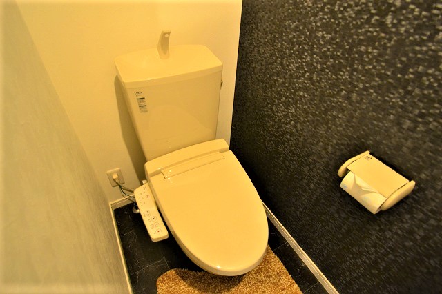 トイレ　※写真はモデルルームです。室内は現状を優先とします。