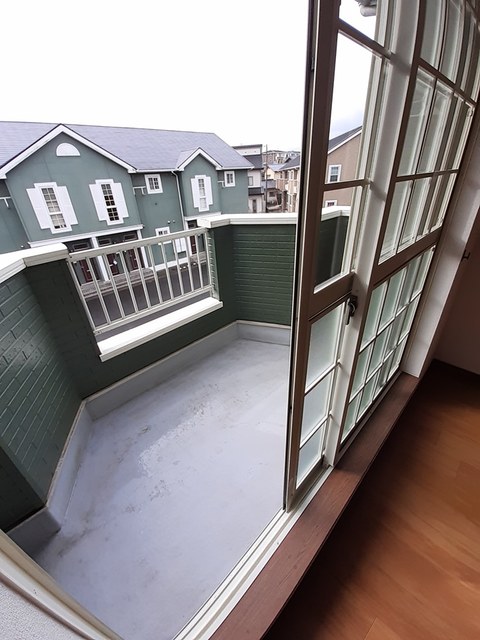 バルコニー　バルコニー