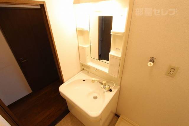 洗面設備　※１０５号室の写真です